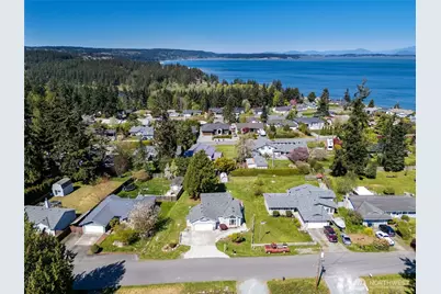 1869 Elhardt Street, Camano Island, WA 98282 - Photo 33