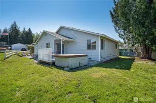1869 Elhardt St, Camano Island, WA 98282 - Photo 25