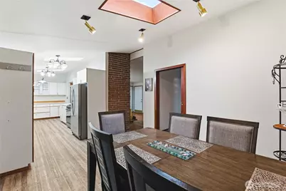 11090 25th Avenue SW, Seattle, WA 98146 - Photo 13