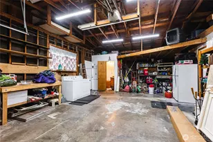 11090 25th Ave SW, Seattle, WA 98146 - Photo 35