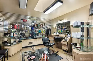 11090 25th Ave SW, Seattle, WA 98146 - Photo 37