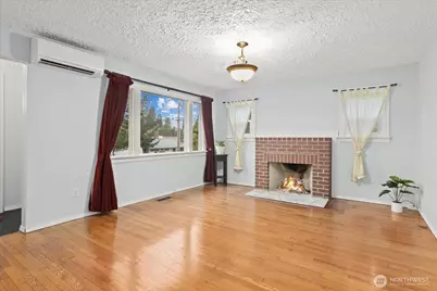 6302 Fleming Street, Everett, WA 98203 - Photo 3