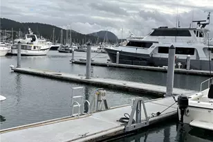 2001 Skyline Way, Anacortes, WA 98221 - Photo 21