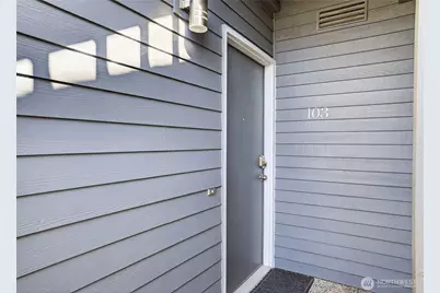 2001 Skyline Way #103, Anacortes, WA 98221 - Photo 7