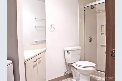 1750 152nd Avenue NE #W-211, Bellevue, WA 98007 - Photo 19