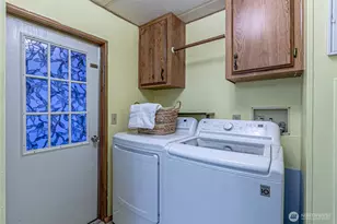 9818 Asotin St S, Tacoma, WA 98444 - Photo 15