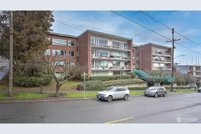 530 W Olympic Place #304, Seattle, WA 98119 - Photo 1