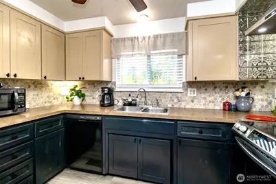 6202 S Ferdinand Street, Tacoma, WA 98409 - Photo 11