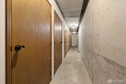 2253 Gilman Drive W #104, Seattle, WA 98119 - Photo 25