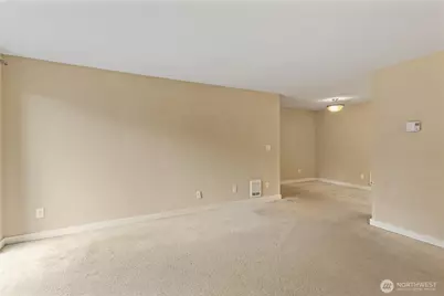 16817 Larch Way #F206, Lynnwood, WA 98037 - Photo 17
