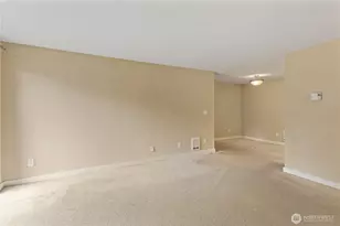 16817 Larch Way, Lynnwood, WA 98037 - Photo 17