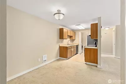 16817 Larch Way #F206, Lynnwood, WA 98037 - Photo 5