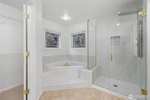 15733 NE 165th St, Woodinville, WA 98072 - Photo 25