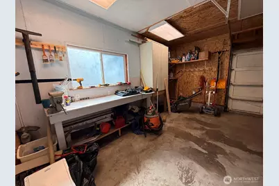 18 Cherry Avenue W, Omak, WA 98841 - Photo 11