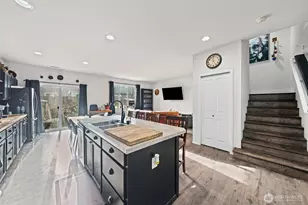 10586 189th St E, Puyallup, WA 98374 - Photo 3