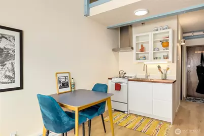 74 Erste Street #2106, Snoqualmie Pass, WA 98068 - Photo 3