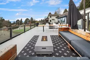 19303 Olympic View Dr, Edmonds, WA 98020 - Photo 33