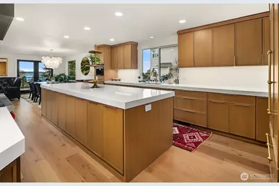 19303 Olympic View Drive, Edmonds, WA 98020 - Photo 11