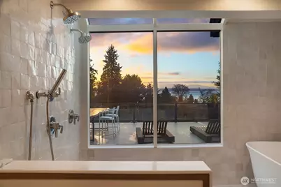 19303 Olympic View Drive, Edmonds, WA 98020 - Photo 21