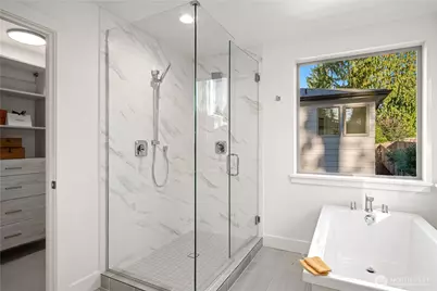 12915 NE 78th Place, Kirkland, WA 98033 - Photo 17