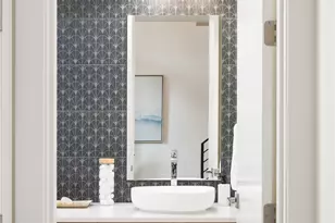 12915 NE 78th Pl, Kirkland, WA 98033 - Photo 3