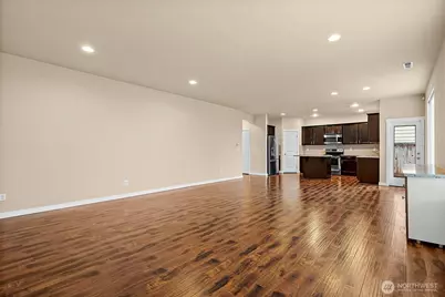 8131 152nd St Ct E, Puyallup, WA 98375 - Photo 7