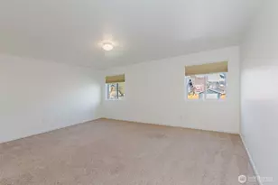 1025 12th St, Bremerton, WA 98337 - Photo 17