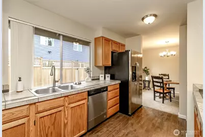 12105 SE 261st Court, Kent, WA 98030 - Photo 13