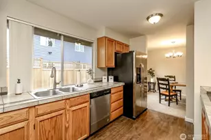 12105 SE 261st Ct, Kent, WA 98030 - Photo 13