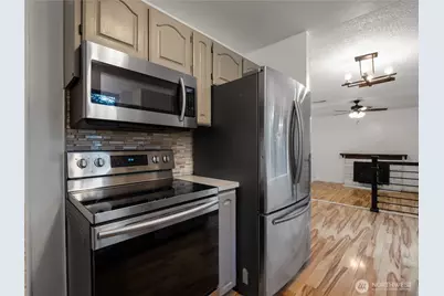 4101 S 298th Court, Auburn, WA 98001 - Photo 9