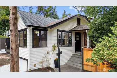9701 Roosevelt Way NE, Seattle, WA 98115 - Photo 1