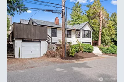 9701 Roosevelt Way NE, Seattle, WA 98115 - Photo 23