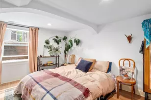 9701 Roosevelt Way NE, Seattle, WA 98115 - Photo 27