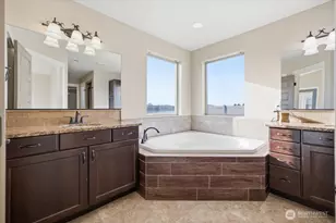 6304 Turf Paradise Dr, Pasco, WA 99301 - Photo 11