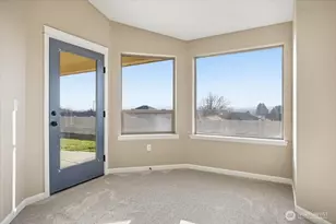 6304 Turf Paradise Dr, Pasco, WA 99301 - Photo 9