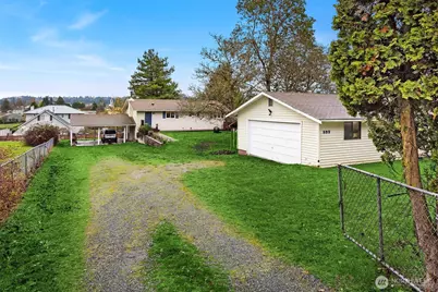 609 NW Broadway Street, Coupeville, WA 98239 - Photo 1