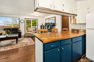 609 NW Broadway St, Coupeville, WA 98239 - Photo 19