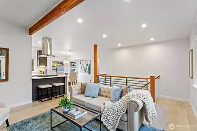 4379 150th Avenue SE, Bellevue, WA 98006 - Photo 5