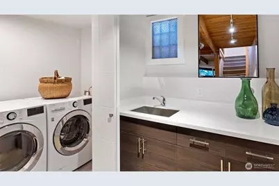 4379 150th Avenue SE, Bellevue, WA 98006 - Photo 19