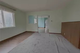 425 Sunnyhill Rd W, Bremerton, WA 98312 - Photo 3