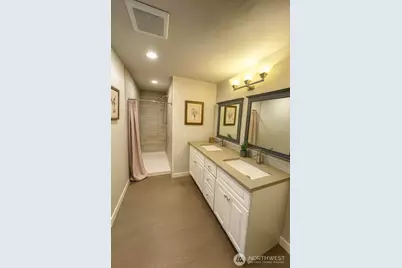 18608 71st Av Ct E, Puyallup, WA 98375 - Photo 21