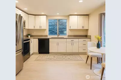 18608 71st Av Ct E, Puyallup, WA 98375 - Photo 9