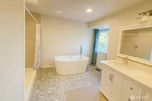 18608 71st Ave Ct E, Puyallup, WA 98375 - Photo 15