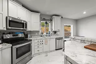 3762 W Cloquallum Rd, Shelton, WA 98584 - Photo 15