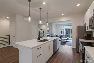 13710 Ash Way, Everett, WA 98204 - Photo 11