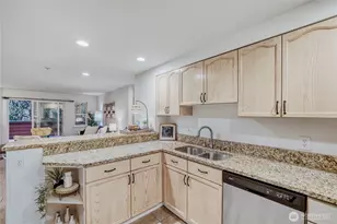 15805 Waynita Way NE, Bothell, WA 98011 - Photo 5