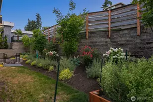 11909 90th Ave NE, Kirkland, WA 98034 - Photo 37