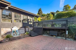 3653 W Commodore Way, Seattle, WA 98199 - Photo 31