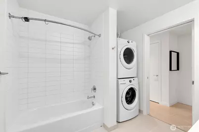 590 1st Avenue S #713, Seattle, WA 98104 - Photo 13