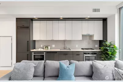 590 1st Avenue S #713, Seattle, WA 98104 - Photo 7